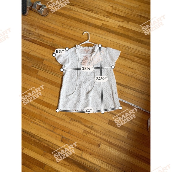 Philosophy White Eyelet Blouse NWT. - Picture 5 of 9